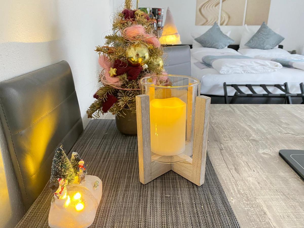 1,5 Zimmer Apartment In S-Bahn Naehe, 35 Qm, Max 4 Pers, Zentral, Private Terasse, Internet 250 Mbit Gaertringen Екстер'єр фото